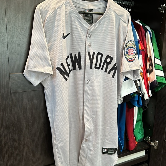Derek Jeter New York Yankees Nike Hall of Fame Patch Elite Authentic Jersey - Picture 3 of 8
